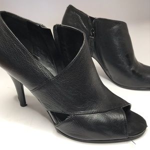Nine West Black Peep Toe Heels